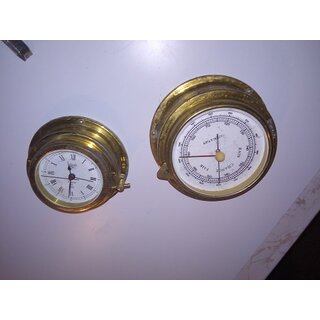 Uhr 12,5/7,5 cm, Barometer  15/ 10 cm am Rand/ Glas gebraucht